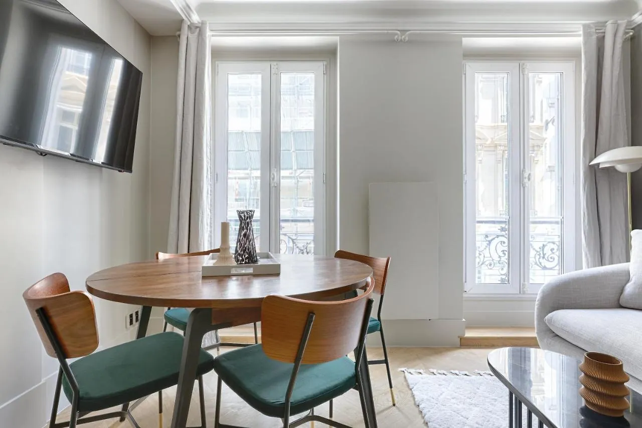 Апартаменты Unique Luxury Parisian Flat 2Br/6P -Champs Elysees Франция